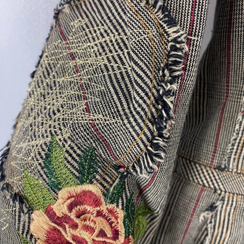 Unique Embellished Striped Blazer Jacket Floral Roses Embroidered Frayed Edges - Picture 8 of 15